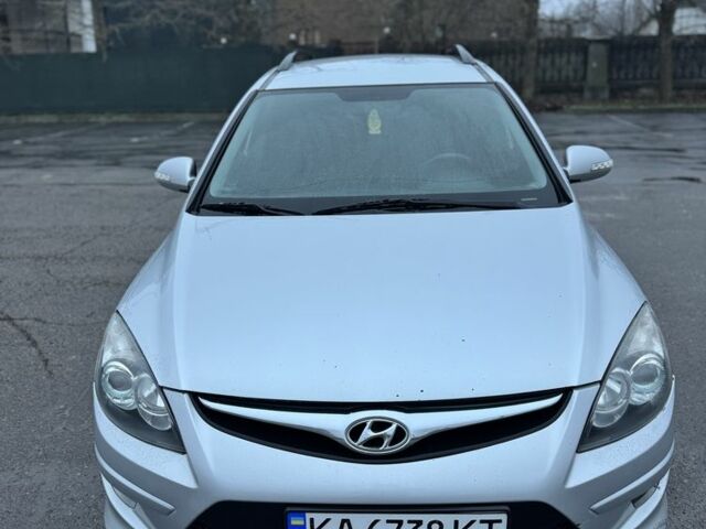 Сірий Хендай i30, об'ємом двигуна 1.6 л та пробігом 223 тис. км за 5350 $, фото 1 на Automoto.ua