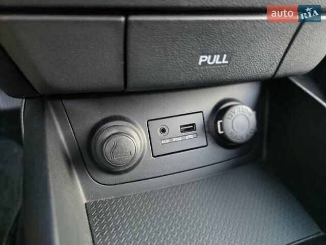 Сірий Хендай i30, об'ємом двигуна 1.4 л та пробігом 193 тис. км за 6200 $, фото 54 на Automoto.ua