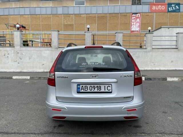Сірий Хендай i30, об'ємом двигуна 1.6 л та пробігом 394 тис. км за 6200 $, фото 5 на Automoto.ua