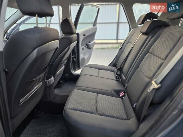 Сірий Хендай i30, об'ємом двигуна 1.4 л та пробігом 193 тис. км за 6200 $, фото 53 на Automoto.ua