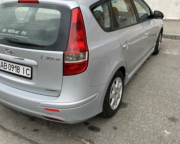 Сірий Хендай i30, об'ємом двигуна 1.6 л та пробігом 394 тис. км за 6200 $, фото 7 на Automoto.ua