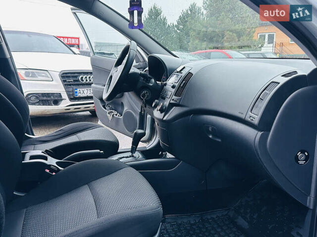 Серый Хендай i30, объемом двигателя 1.6 л и пробегом 265 тыс. км за 6999 $, фото 26 на Automoto.ua