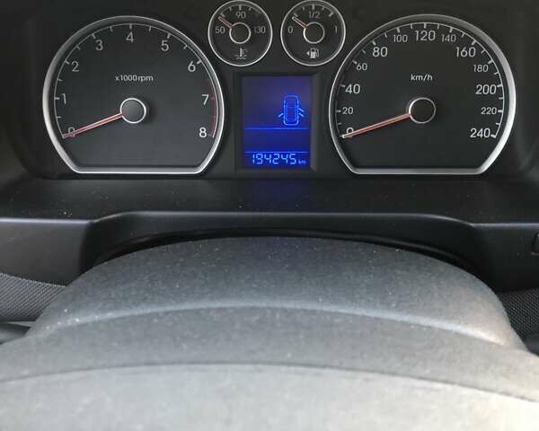 Сірий Хендай i30, об'ємом двигуна 1.4 л та пробігом 194 тис. км за 5999 $, фото 10 на Automoto.ua