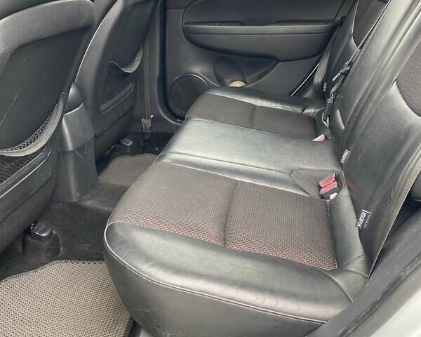 Сірий Хендай i30, об'ємом двигуна 1.6 л та пробігом 334 тис. км за 6500 $, фото 9 на Automoto.ua