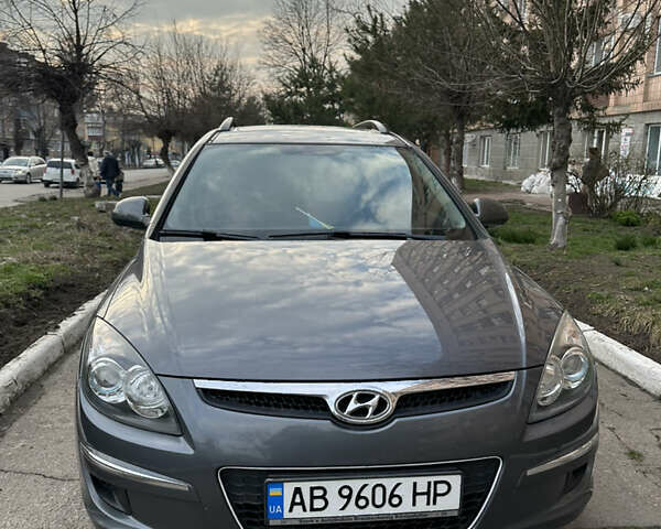Серый Хендай i30, объемом двигателя 1.6 л и пробегом 220 тыс. км за 5500 $, фото 17 на Automoto.ua
