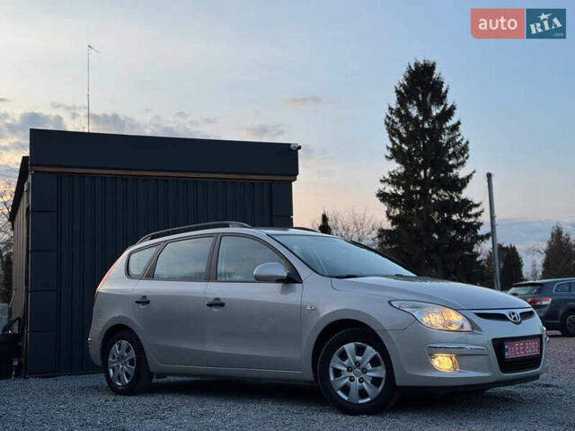 Серый Хендай i30, объемом двигателя 1.6 л и пробегом 192 тыс. км за 5777 $, фото 6 на Automoto.ua