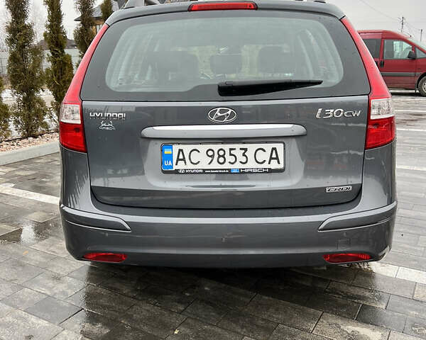 Сірий Хендай i30, об'ємом двигуна 1.6 л та пробігом 195 тис. км за 7100 $, фото 3 на Automoto.ua