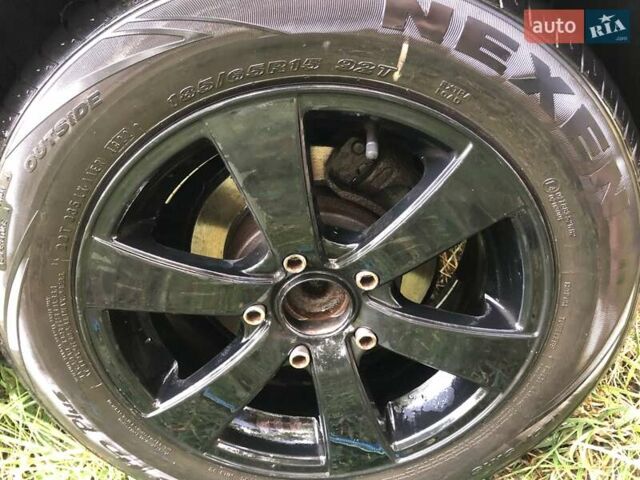 Серый Хендай i30, объемом двигателя 1.58 л и пробегом 263 тыс. км за 5400 $, фото 8 на Automoto.ua