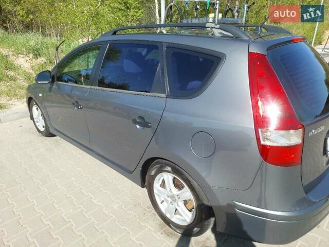 Серый Хендай i30, объемом двигателя 1.6 л и пробегом 251 тыс. км за 6999 $, фото 15 на Automoto.ua
