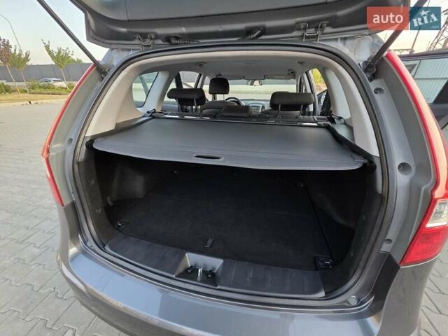 Сірий Хендай i30, об'ємом двигуна 1.4 л та пробігом 193 тис. км за 6200 $, фото 51 на Automoto.ua