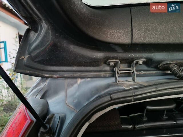 Серый Хендай i30, объемом двигателя 1.58 л и пробегом 348 тыс. км за 6000 $, фото 4 на Automoto.ua