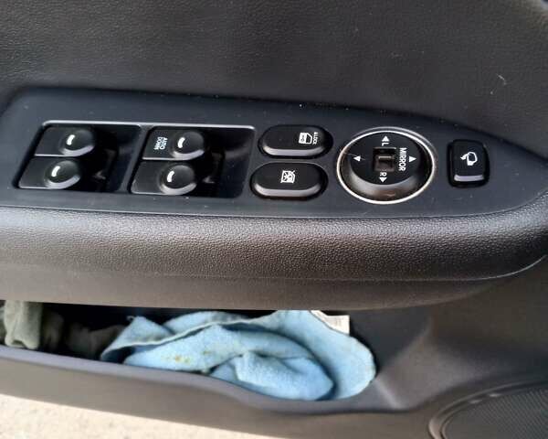 Сірий Хендай i30, об'ємом двигуна 1.59 л та пробігом 224 тис. км за 6800 $, фото 10 на Automoto.ua