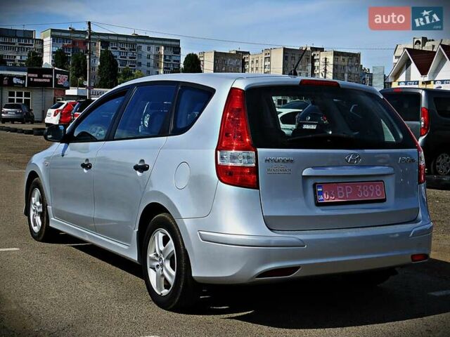 Серый Хендай i30, объемом двигателя 0 л и пробегом 188 тыс. км за 6300 $, фото 3 на Automoto.ua