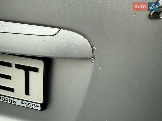 Серый Хендай i30, объемом двигателя 1.58 л и пробегом 286 тыс. км за 4900 $, фото 37 на Automoto.ua