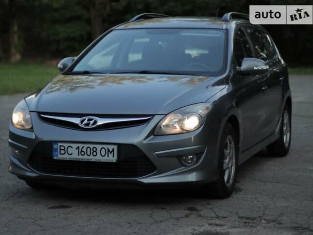 Серый Хендай i30, объемом двигателя 1.58 л и пробегом 186 тыс. км за 7000 $, фото 22 на Automoto.ua