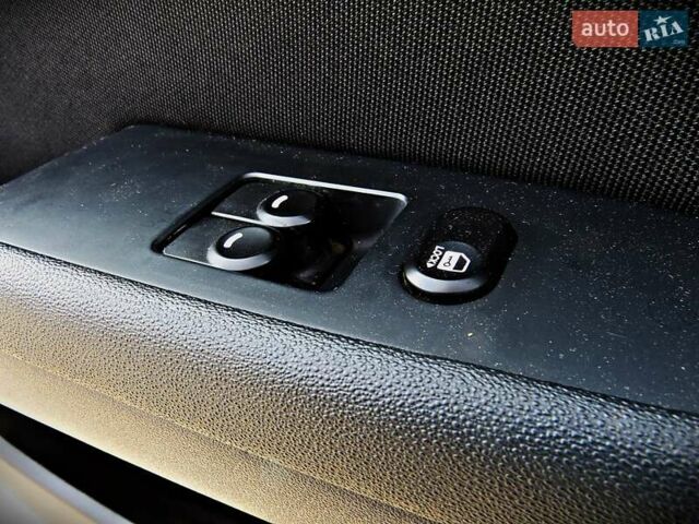 Серый Хендай i30, объемом двигателя 0 л и пробегом 188 тыс. км за 6300 $, фото 6 на Automoto.ua