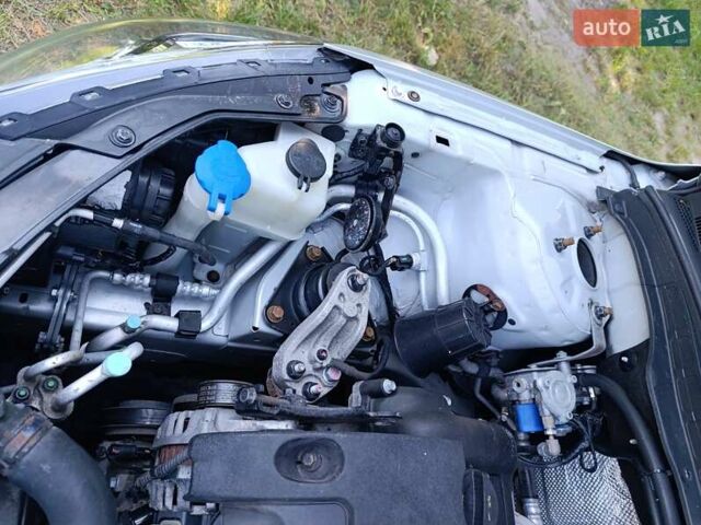 Серый Хендай i30, объемом двигателя 1.59 л и пробегом 214 тыс. км за 7300 $, фото 2 на Automoto.ua