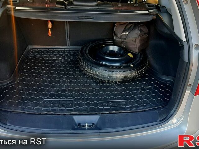 Сірий Хендай i30, об'ємом двигуна 1.4 л та пробігом 227 тис. км за 6300 $, фото 13 на Automoto.ua