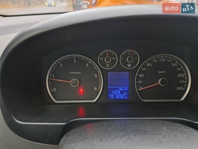 Серый Хендай i30, объемом двигателя 1.58 л и пробегом 152 тыс. км за 5400 $, фото 2 на Automoto.ua