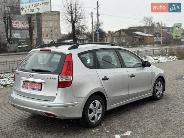 Серый Хендай i30, объемом двигателя 1.4 л и пробегом 220 тыс. км за 6650 $, фото 9 на Automoto.ua