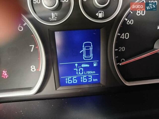 Сірий Хендай i30, об'ємом двигуна 1.4 л та пробігом 166 тис. км за 6350 $, фото 16 на Automoto.ua