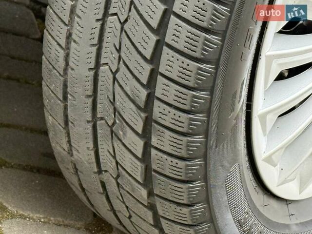 Хендай i30 2012 в Дрогобыче на Automoto.ua Серый Хендай i30, объемом двигателя 1.4 л и пробегом 230 тыс. км за 5650 $, фото 11 на Automoto.ua