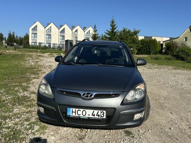 Сірий Хендай i30, об'ємом двигуна 0 л та пробігом 222 тис. км за 2806 $, фото 1 на Automoto.ua