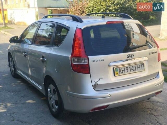 Сірий Хендай i30, об'ємом двигуна 0 л та пробігом 172 тис. км за 6400 $, фото 18 на Automoto.ua