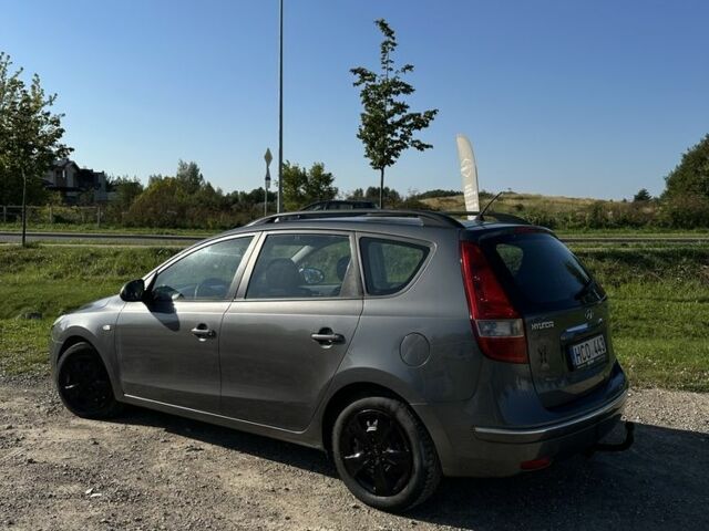 Сірий Хендай i30, об'ємом двигуна 0 л та пробігом 222 тис. км за 2806 $, фото 5 на Automoto.ua