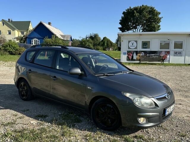 Сірий Хендай i30, об'ємом двигуна 0 л та пробігом 222 тис. км за 2806 $, фото 2 на Automoto.ua