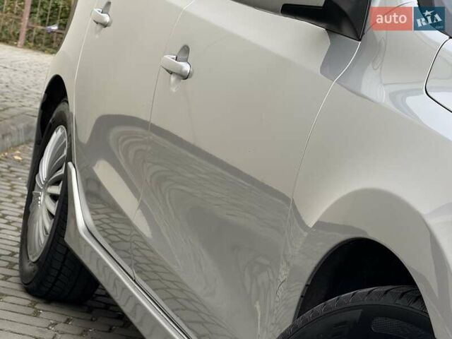 Хендай i30 2012 в Дрогобыче на Automoto.ua Серый Хендай i30, объемом двигателя 1.4 л и пробегом 230 тыс. км за 5650 $, фото 7 на Automoto.ua