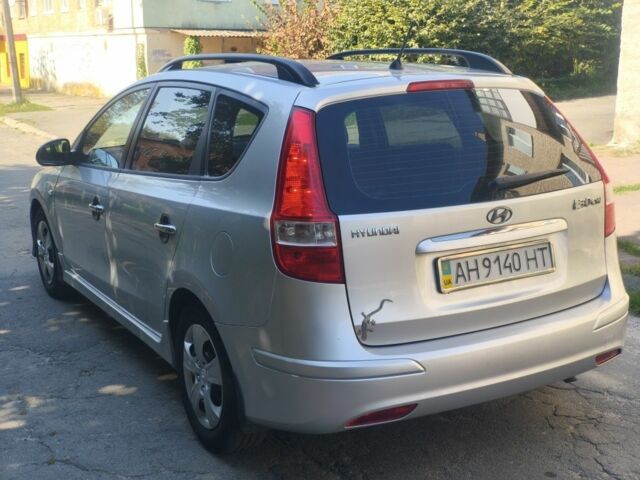 Сірий Хендай i30, об'ємом двигуна 0 л та пробігом 172 тис. км за 6400 $, фото 19 на Automoto.ua