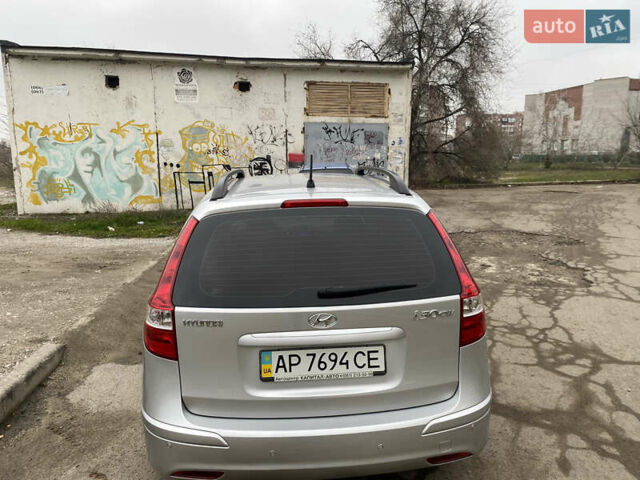 Сірий Хендай i30, об'ємом двигуна 1.6 л та пробігом 87 тис. км за 8200 $, фото 20 на Automoto.ua