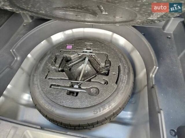 Сірий Хендай i30, об'ємом двигуна 1.4 л та пробігом 166 тис. км за 6350 $, фото 12 на Automoto.ua