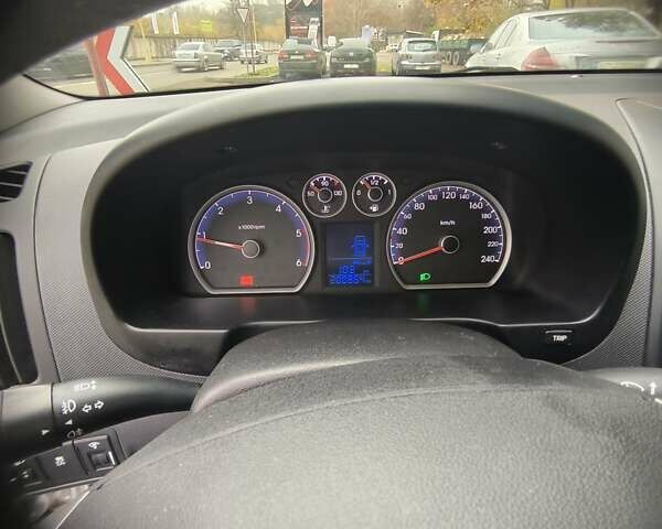 Сірий Хендай i30, об'ємом двигуна 1.58 л та пробігом 200 тис. км за 7150 $, фото 1 на Automoto.ua