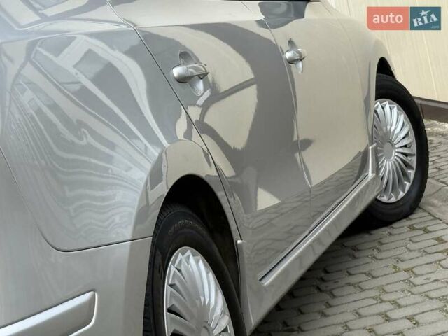 Хендай i30 2012 в Дрогобыче на Automoto.ua Серый Хендай i30, объемом двигателя 1.4 л и пробегом 230 тыс. км за 5650 $, фото 41 на Automoto.ua