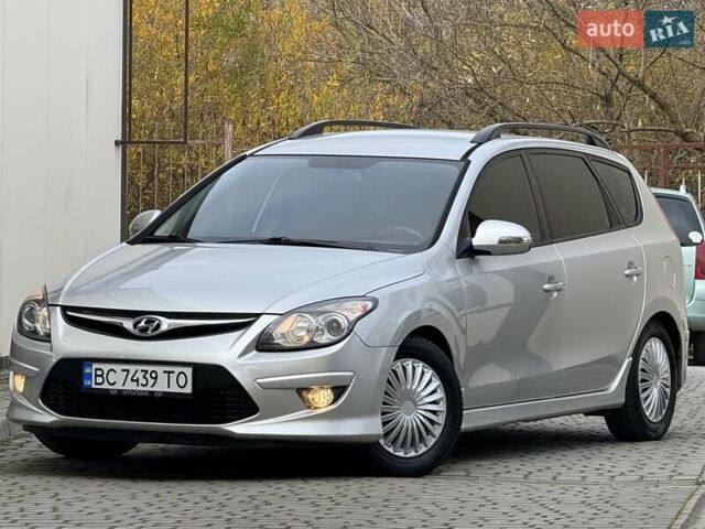 Хендай i30 2012 в Дрогобыче на Automoto.ua Серый Хендай i30, объемом двигателя 1.4 л и пробегом 230 тыс. км за 5650 $, фото 14 на Automoto.ua