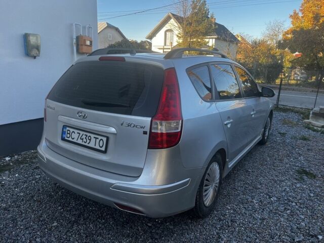 Хендай i30 2012 в Дрогобыче на Automoto.ua Серый Хендай i30, объемом двигателя 1.4 л и пробегом 229 тыс. км за 5099 $, фото 2 на Automoto.ua