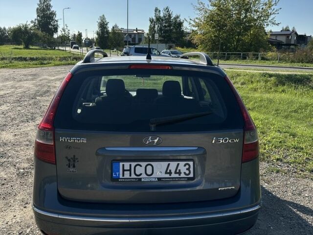 Сірий Хендай i30, об'ємом двигуна 0 л та пробігом 222 тис. км за 2806 $, фото 4 на Automoto.ua