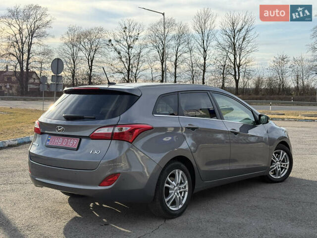 Серый Хендай i30, объемом двигателя 1.6 л и пробегом 168 тыс. км за 10500 $, фото 4 на Automoto.ua
