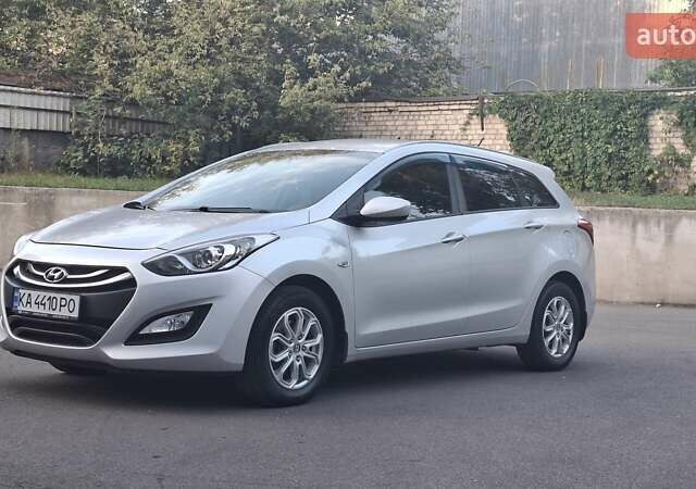 Серый Хендай i30, объемом двигателя 1.6 л и пробегом 147 тыс. км за 11500 $, фото 10 на Automoto.ua