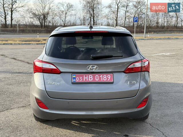 Серый Хендай i30, объемом двигателя 1.6 л и пробегом 168 тыс. км за 10500 $, фото 10 на Automoto.ua
