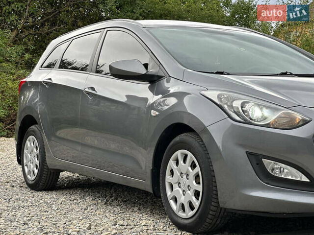 Серый Хендай i30, объемом двигателя 1.59 л и пробегом 161 тыс. км за 7999 $, фото 19 на Automoto.ua