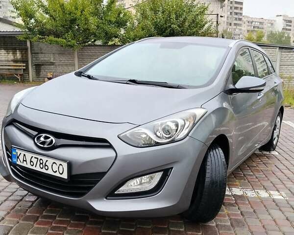 Хендай i30 2013 в Киеве на Automoto.ua Серый Хендай i30, объемом двигателя 1.58 л и пробегом 231 тыс. км за 11500 $, фото 8 на Automoto.ua