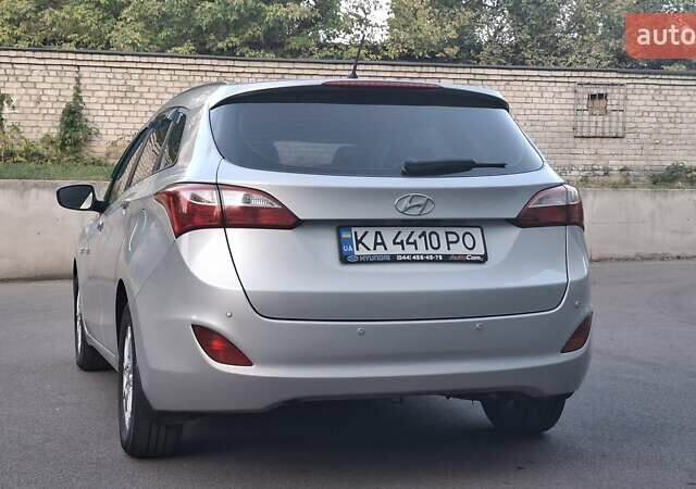 Серый Хендай i30, объемом двигателя 1.6 л и пробегом 147 тыс. км за 11500 $, фото 20 на Automoto.ua