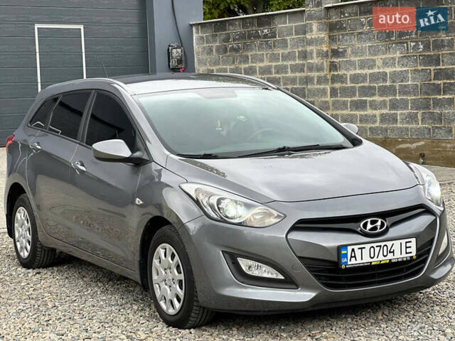 Серый Хендай i30, объемом двигателя 1.59 л и пробегом 161 тыс. км за 7999 $, фото 13 на Automoto.ua