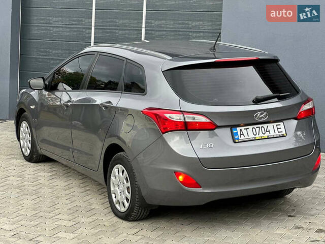 Серый Хендай i30, объемом двигателя 1.59 л и пробегом 161 тыс. км за 7999 $, фото 12 на Automoto.ua