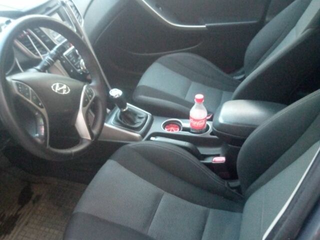 Сірий Хендай i30, об'ємом двигуна 1.6 л та пробігом 161 тис. км за 8700 $, фото 7 на Automoto.ua