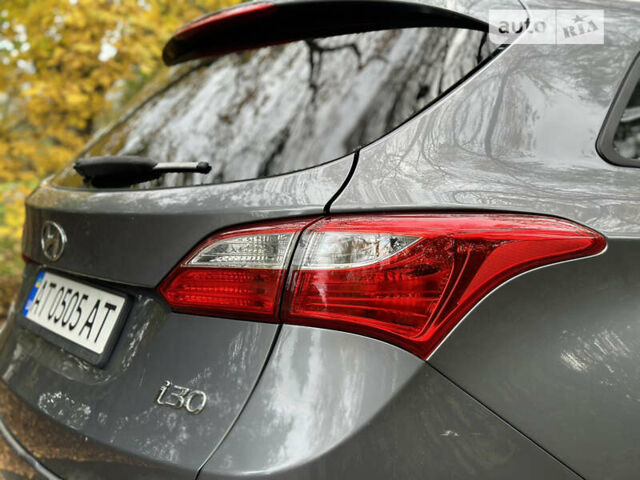 Серый Хендай i30, объемом двигателя 1.6 л и пробегом 208 тыс. км за 8500 $, фото 7 на Automoto.ua