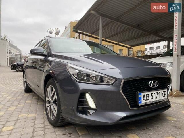 Серый Хендай i30, объемом двигателя 1.58 л и пробегом 194 тыс. км за 14000 $, фото 1 на Automoto.ua